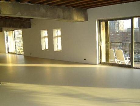 Polyurethaan gietvloer in appartement